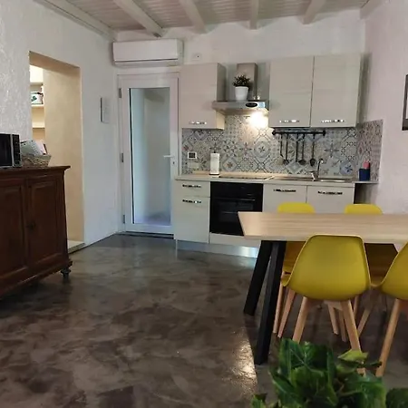 Casa Pedrarias Apartment *